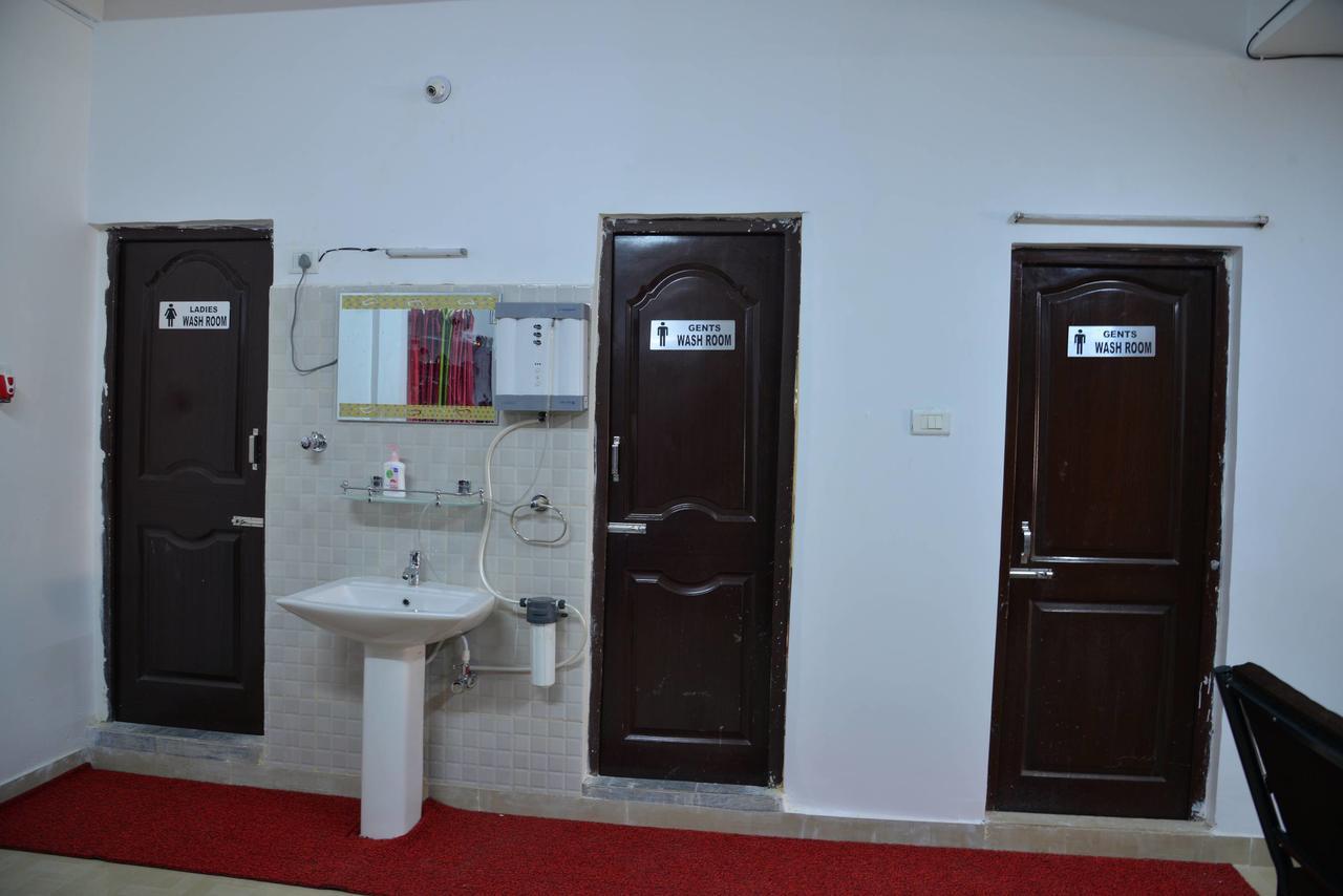 Tranquil Hospitality Hotell Bhubaneswar Exteriör bild