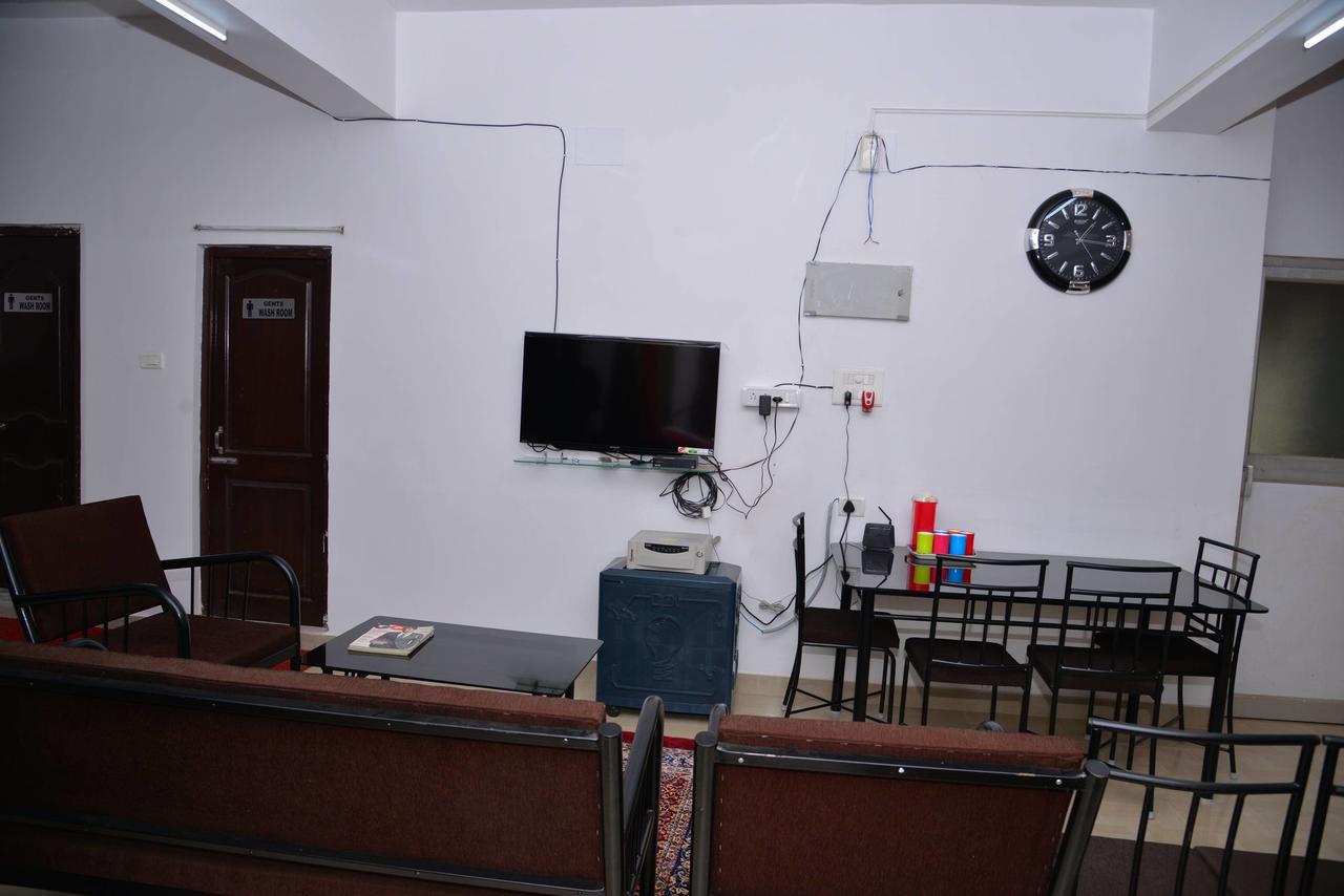 Tranquil Hospitality Hotell Bhubaneswar Exteriör bild