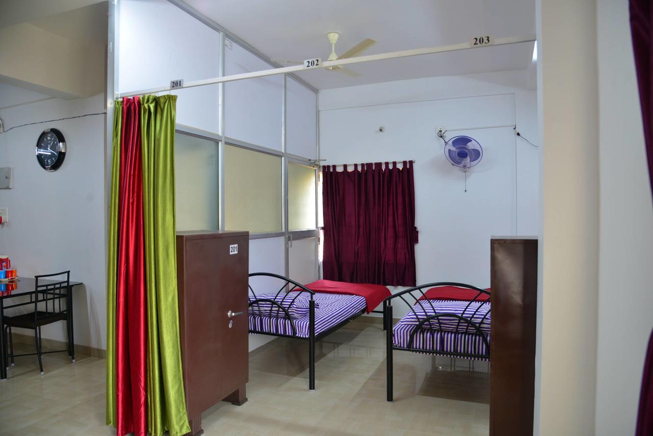 Tranquil Hospitality Hotell Bhubaneswar Exteriör bild